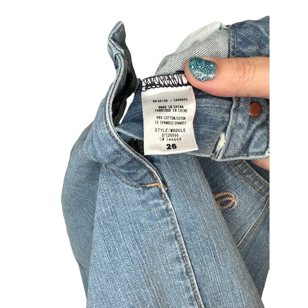 Guess Jeans Skirt Denim Light Wash Flared Hem Initial Detail Womens - Picture 5 of 5